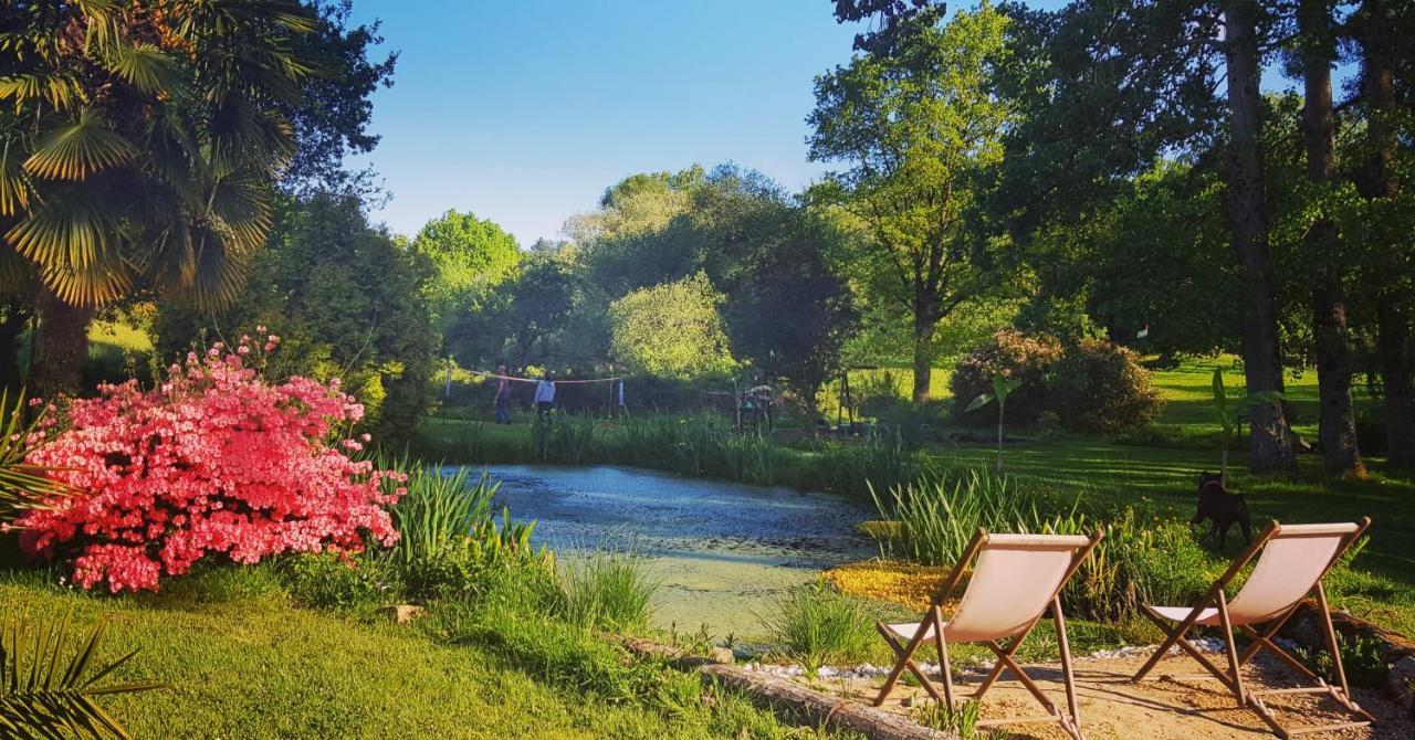 Le Vieux Moulin Gites - Detached Cottage With Garden Views And Pool Guegon Exterior foto